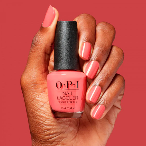 nl-bubblegum-goth-smalto-per-unghie