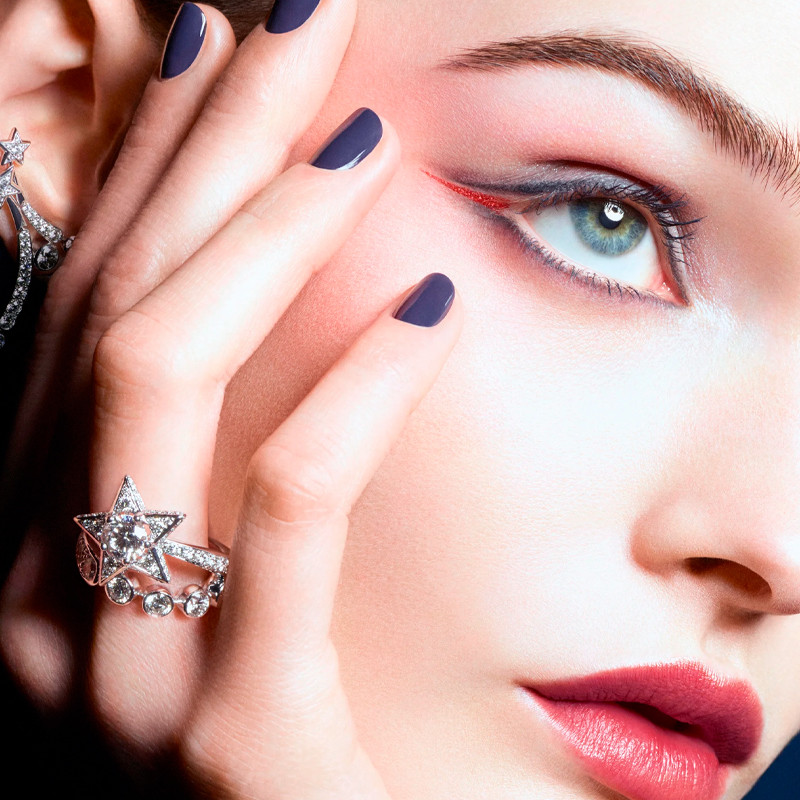 le-liner-de-chanel-eyeliner-liquido-de-alta-precision-larga-duracion-y-waterproof