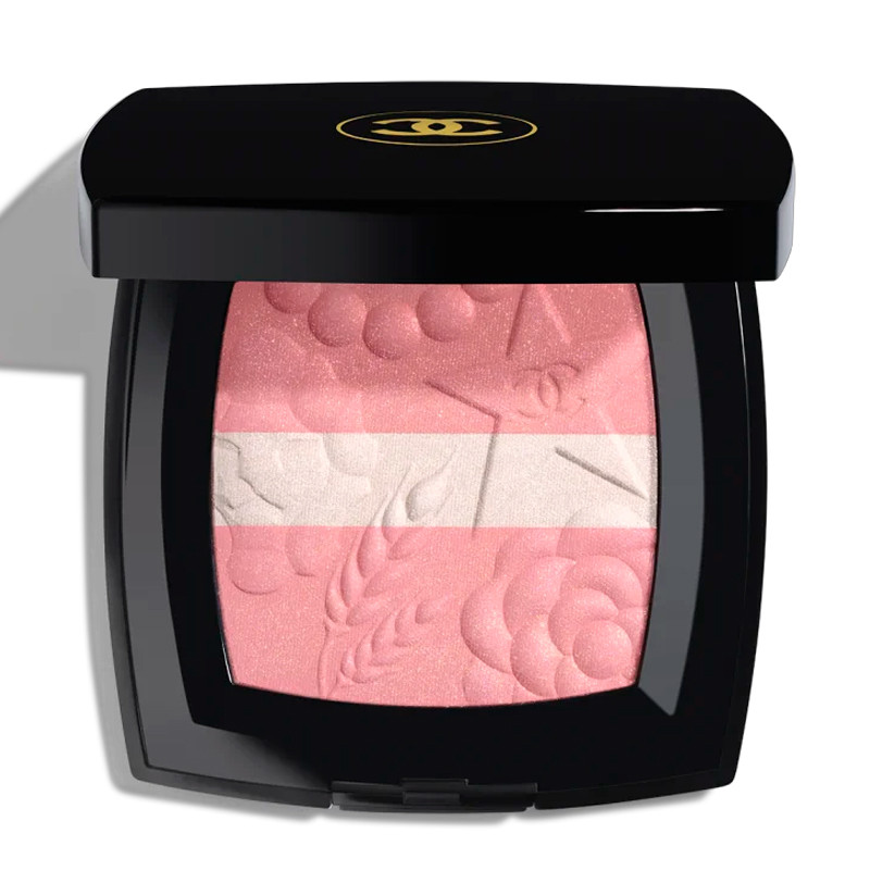 les-signes-de-chanel-lysende-pudderblush