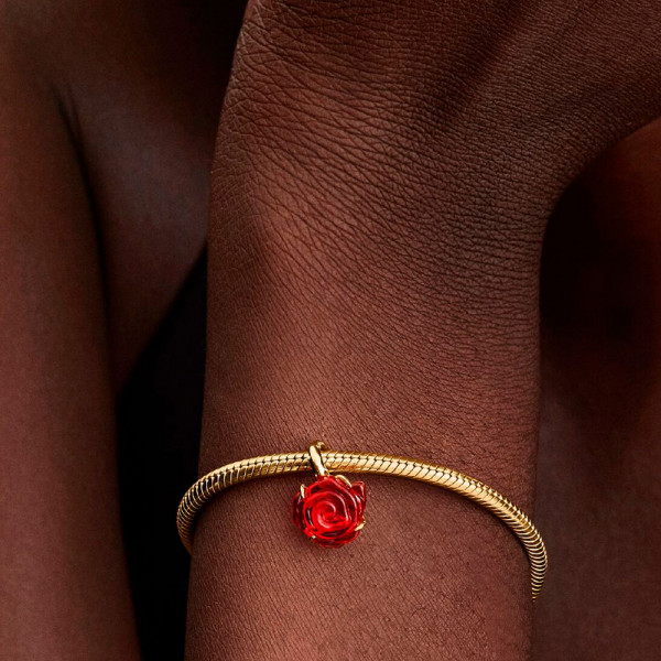 pingente-de-rosa-encantada-da-bela-e-a-fera-da-disney-764018c01