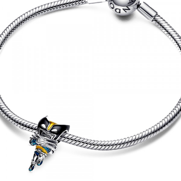 charm-lobezno-de-marvel