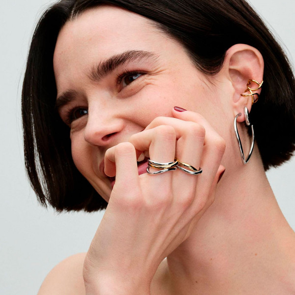 anel-de-aliancas-entrelacadas-em-dois-tons-163262c00