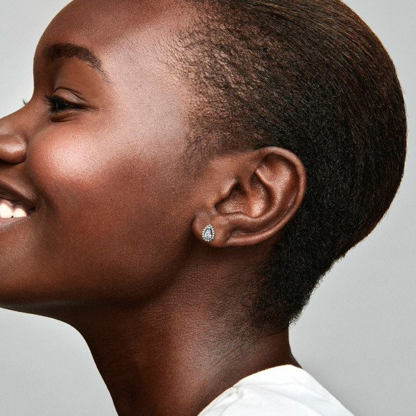 orecchini-a-bottone-sparkling-halo-taglio-a-pera-292834c01