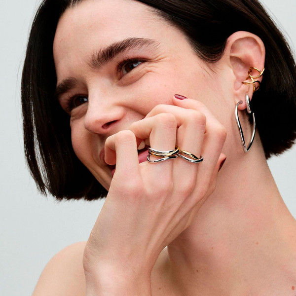 boucles-d-oreilles-creoles-ouvertes-de-42-mm-forme-organique-293299c00