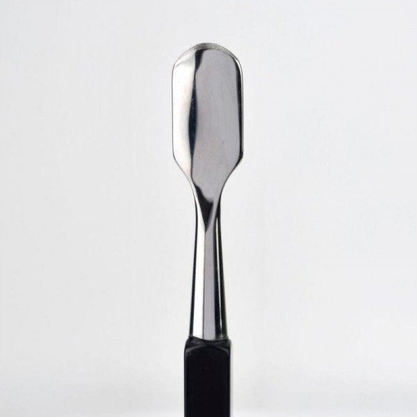 beter-elite-manicure-neglebandsklipper-med-hudskubbe