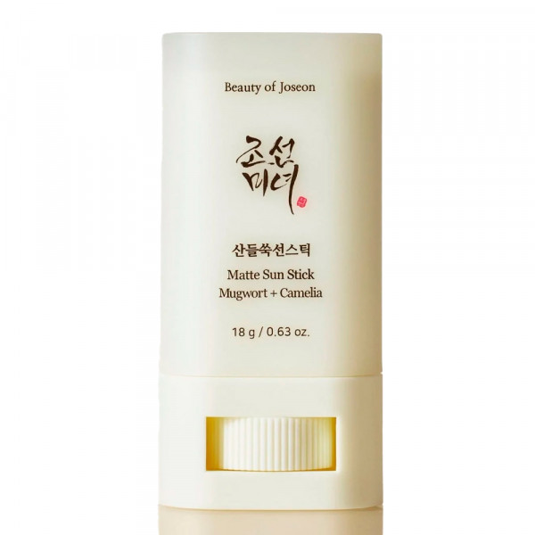 matte-sun-stick-mugwortcamellia-spf-50-pa-ansiktsskyddspinne