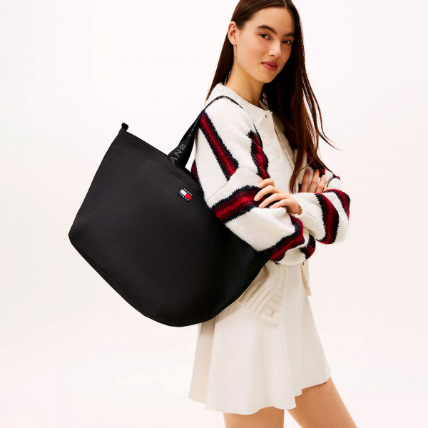 essential-tote-bag-with-inscription