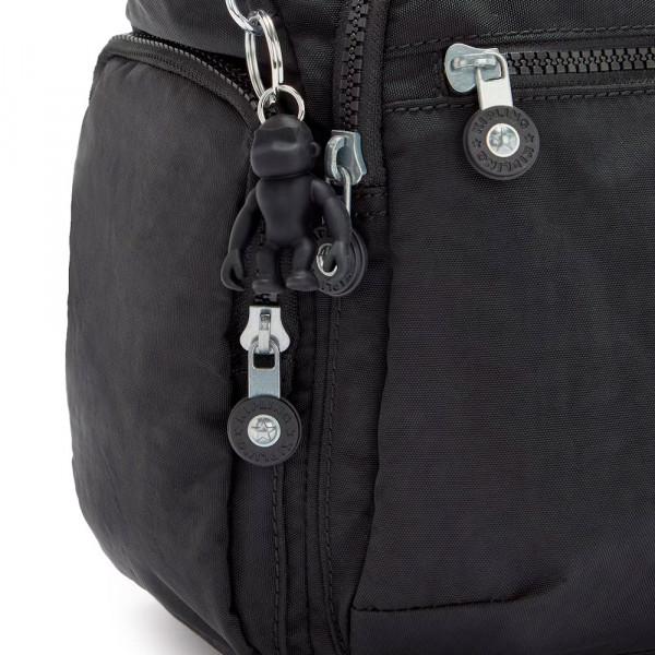 gabbie-m-shoulder-bag