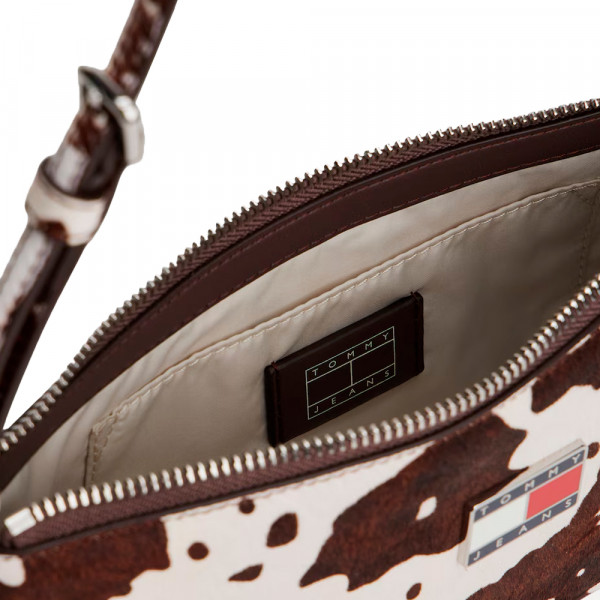 must-cow-shoulder-bag