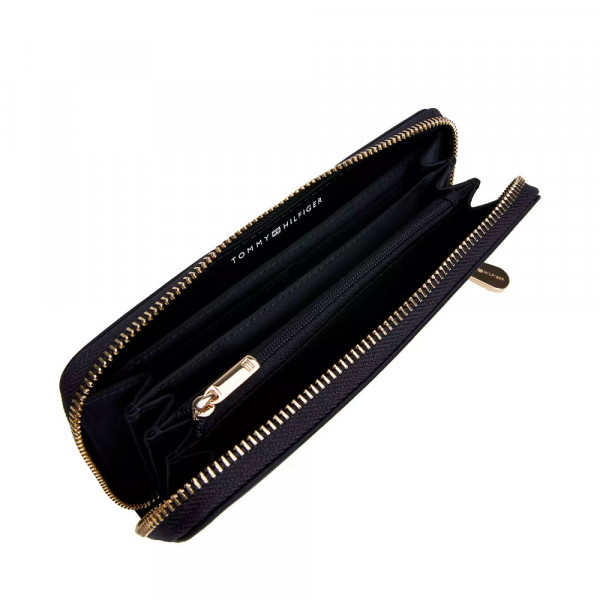 large-wallet-with-zipper-closure