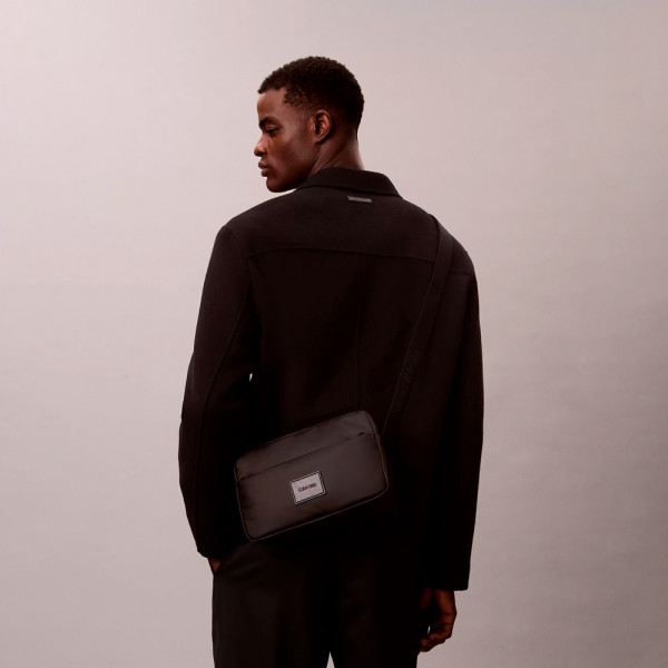 bolso-para-camara-utilitario-tipo-puffer