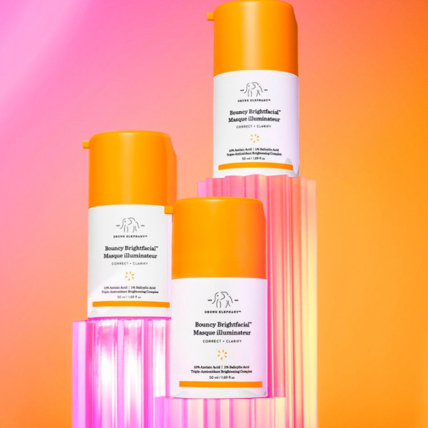 bouncy-brightfacial-mask-med-peelingeffekt