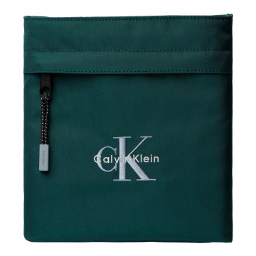 flache-nylontasche-mit-monogramm-logo
