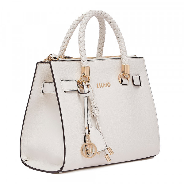 kleine-umhangetasche-mit-anhangern