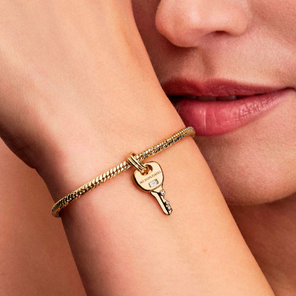 cle-pendentif-charme