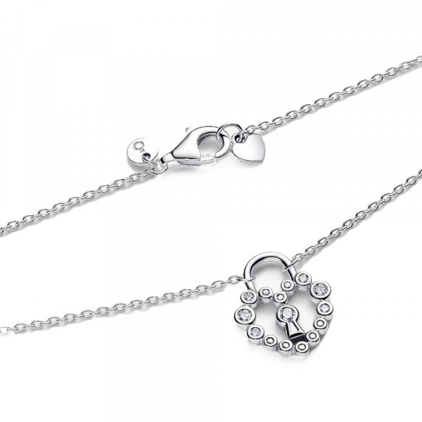sparkling-heart-lock-necklace