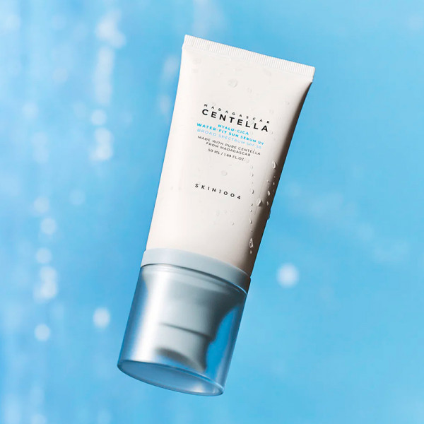 hyalu-cica-water-fit-sun-serum-uv-fugtgivende-serum-spf50-beskyttelse