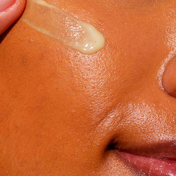 skin-renewing-retinol-serum-hydrating-serum-soothing