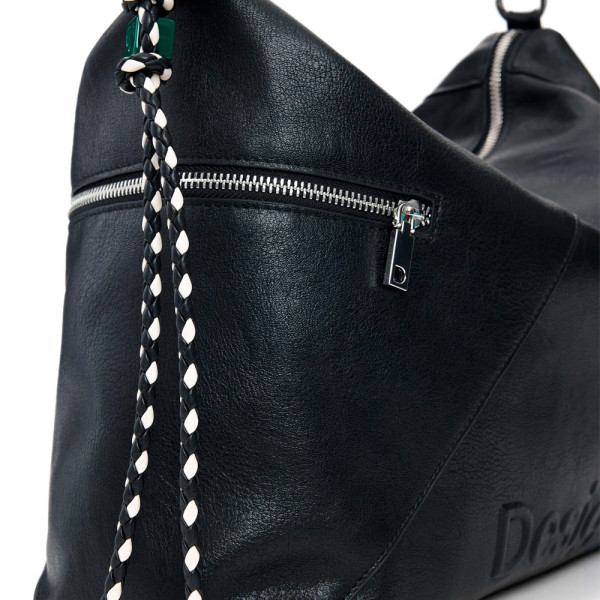 borsa-grande-con-ciondolo-logo