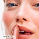 chubby-stick-fugtgivende-laebepomade-med-farve