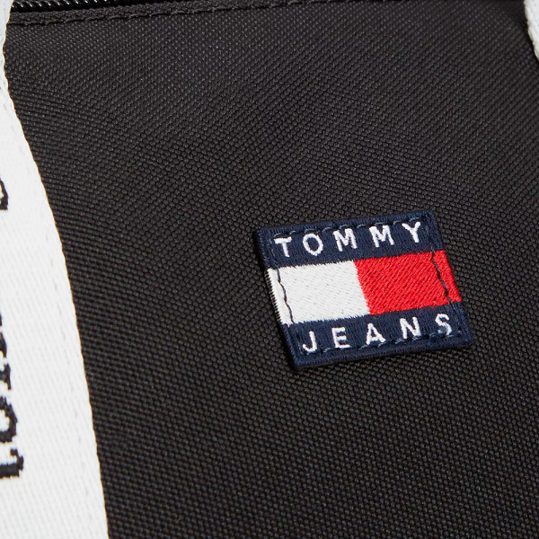 essential-tote-bag-with-inscription