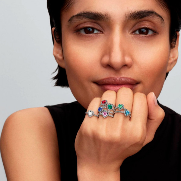 green-elevated-heart-ring-198421c07