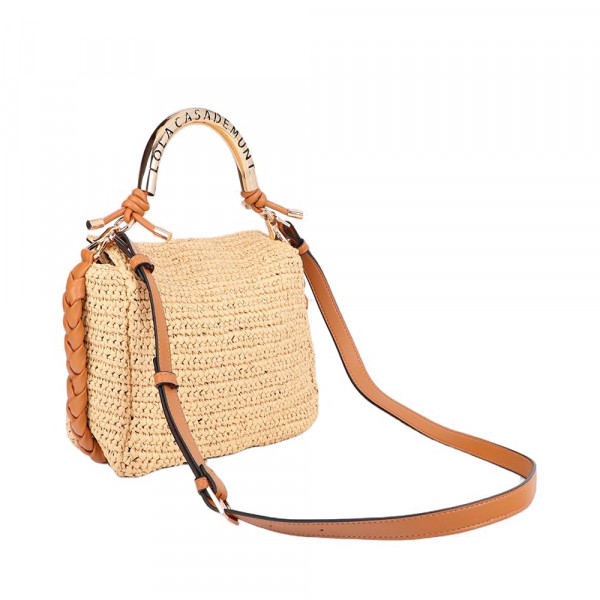 bolsa-de-ombro-combinada-com-efeito-rafia
