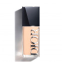 Dior Forever Skin Glow
Luminous Foundation - Holder i 24 timer - Hydrering i 48 timer - Tredobbeltvirkende behandling - SPF 25 