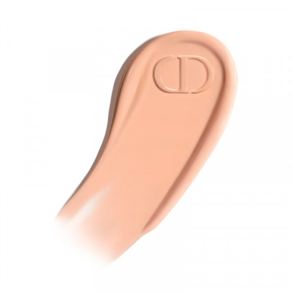 dior-forever-skin-wear-naturlig-mat-foundation-blender-24-timers-langtidsholdbar-smitter-ikke-af-tredobbelt-virkningsbeha