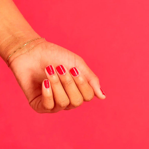 oandlig-glans-hollandska-tulpaner-nagellack