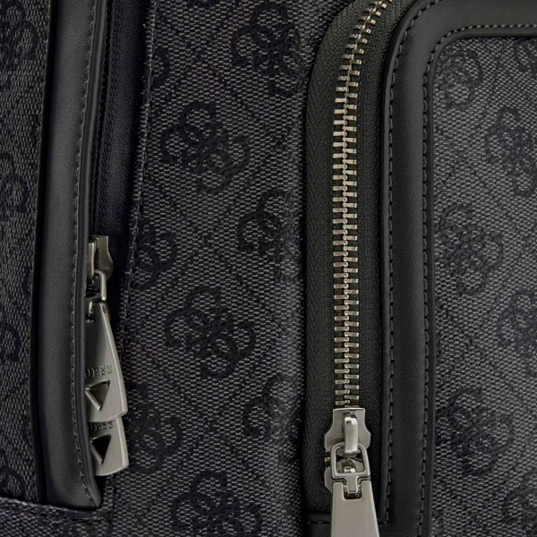 mochila-con-logo-milano