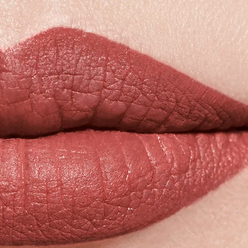 rouge-allure-velvet-limited-edition-the-luminous-velvet-lipstick