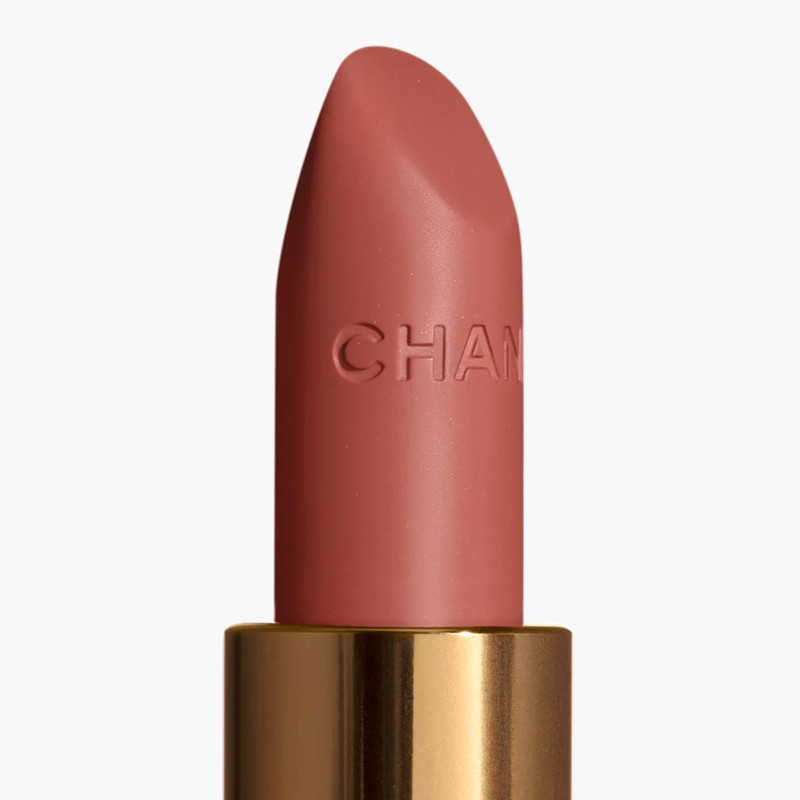 rouge-coco-long-lasting-satin-lipstick-moisturizing-and-smoothing-treatment