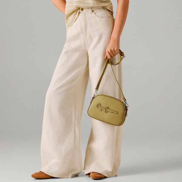 bandolera-efecto-piel-con-logo