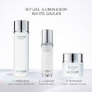 white-caviar-light-infusion-essence-essenza-illuminante-e-idratante