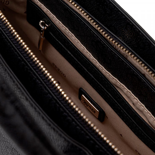 bolso-leona-con-multiples-compartimentos