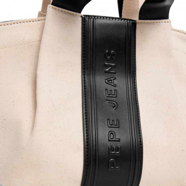 shopper-bag-with-embossed-logo