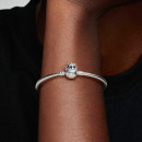 pandora-moments-rigid-bracelet-with-disney-stitch-bite-clasp-591683c01