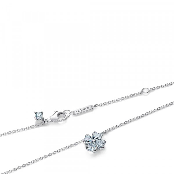 collar-con-colgante-de-trebol-de-la-suerte-brillante-394502c01