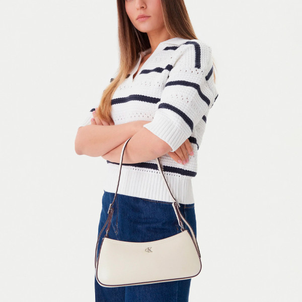 piccola-borsa-a-tracolla-con-logo-monogramma