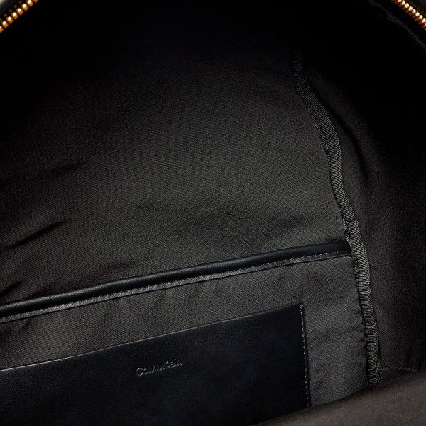 sandi-slim-40-rucksack