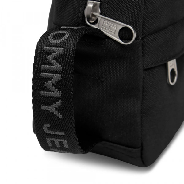 essential-daily-waschtasche