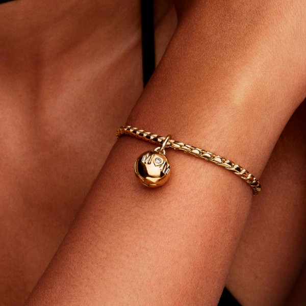 pingente-esferico-com-pingente-que-abre-mae-764457c01