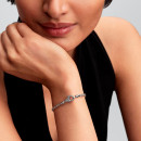 moments-bracelet-herringbone-chain-with-pave-clasp-594462c01
