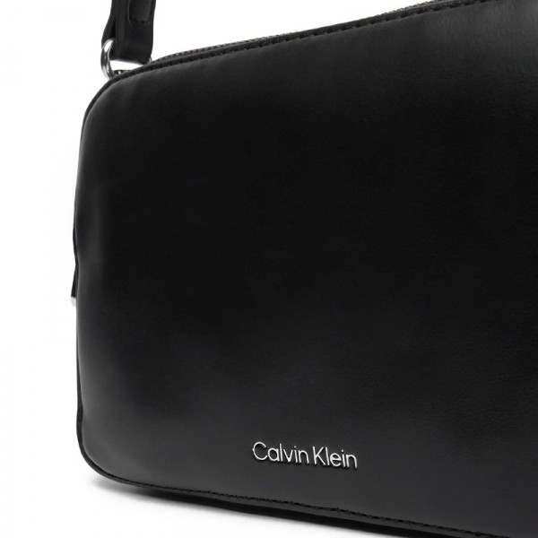 2-strap-convertible-crossbody-bag