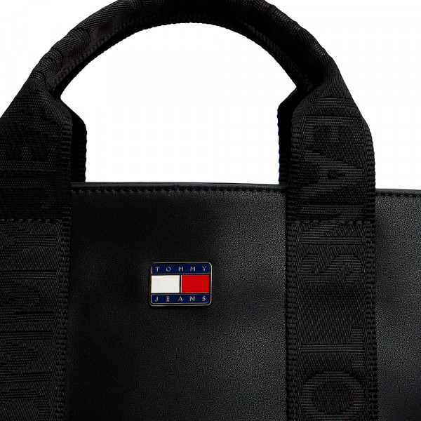 essential-tote-bag-with-shoulder-strap