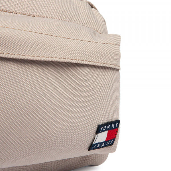 sac-bandouliere-indispensable-pour-le-quotidien