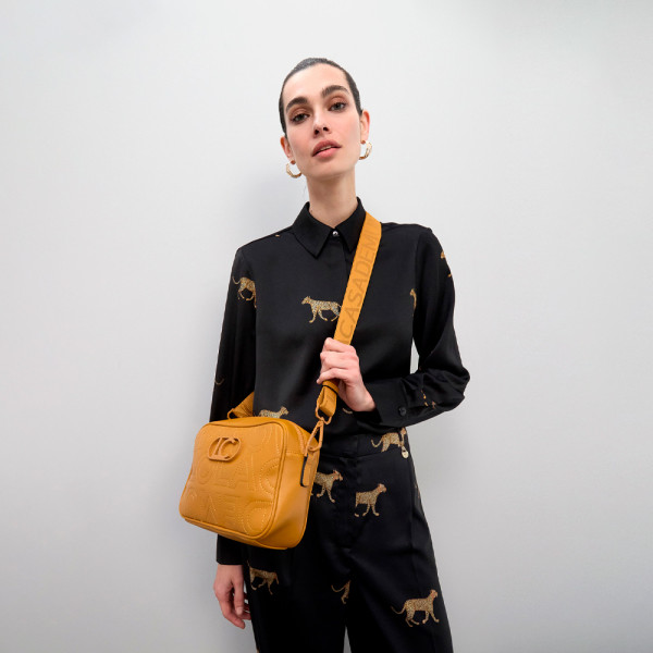 sac-bandouliere-monogramme