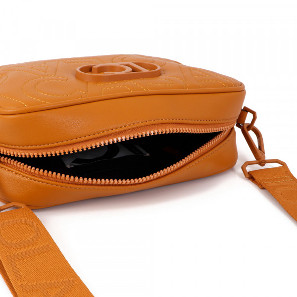 borsa-a-tracolla-con-monogramma-cucito