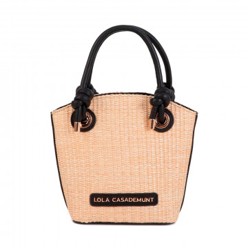 contrast-raffia-effect-bag